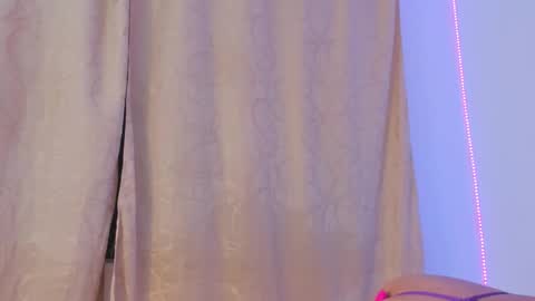 Snapshot of gigispark chatting on 7, 11, 2025 Gigi online show from 7, 11, 2025