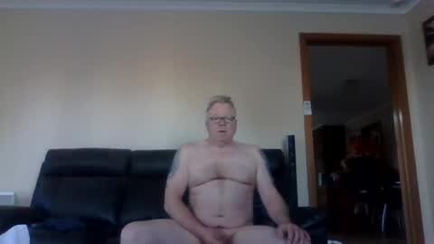 gimmmieoooo online show from 1, 8, 2026