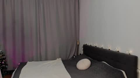 Snapshot of gin_yoon chatting on 13, 1, 2026 Gin online show from 13, 1, 2026