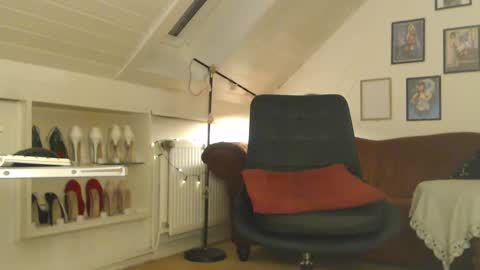 Gina online show from 3, 1, 2025