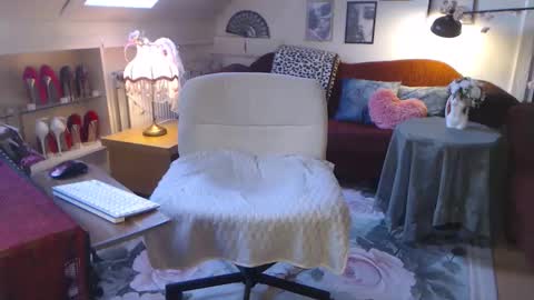 Gina online show from 15, 5, 2026