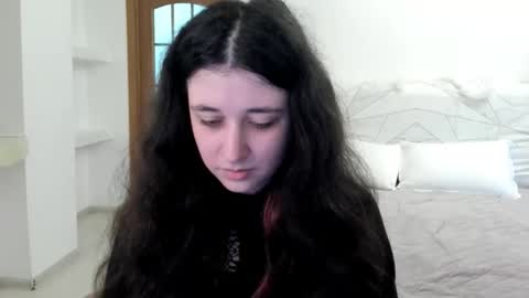 Kate online show from 10, 5, 2026
