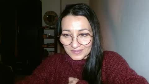 GinaONeon online show from 6, 1, 2025