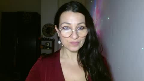 GinaONeon online show from 24, 2, 2025