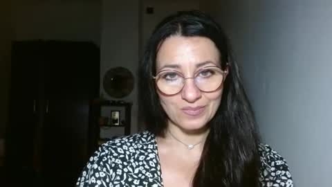 GinaONeon online show from 8, 3, 2025