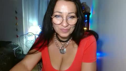 Snapshot of ginaoneon chatting on 1, 10, 2025 GinaONeon online show from 1, 10, 2025