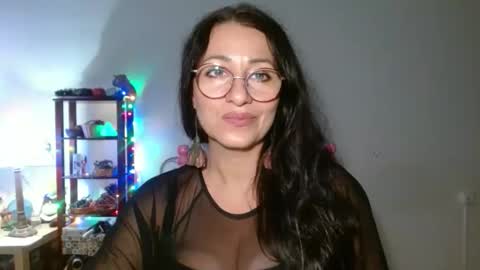 Snapshot of ginaoneon chatting on 17, 10, 2025 GinaONeon online show from 17, 10, 2025