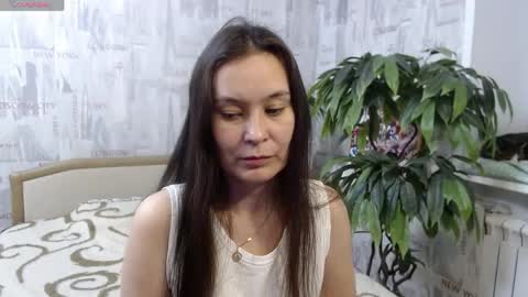 ginaxsoulah   online show from 28, 5, 2026