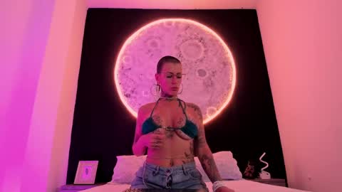 Ginebra online show from 13, 2, 2025