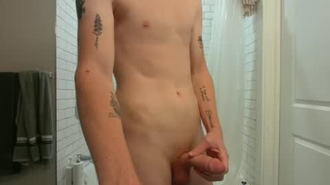 Snapshot of gingerbr3ad121 chatting on 4, 10, 2025 Gingerbr3ad121 online show from 4, 10, 2025
