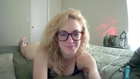 Snapshot of gingergrand chatting on 19, 9, 2025 GingerGrand online show from 19, 9, 2025