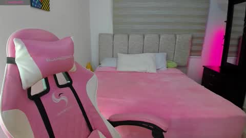 Sophie online show from 17, 2, 2026