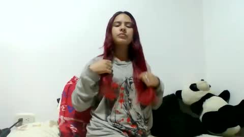 Snapshot of ginniwest chatting on 6, 10, 2025 GinniWest online show from 6, 10, 2025