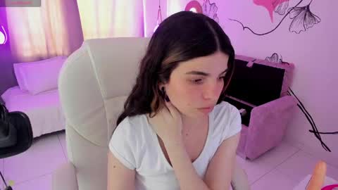 Kendall online show from 11, 5, 2026