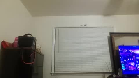 Snapshot of gino_crazy87 chatting on 1, 6, 2026 gino_crazy87 online show from 1, 6, 2026
