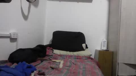 emahot online show from 11, 11, 2025