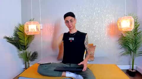 Gio Carangi online show from 4, 2, 2026