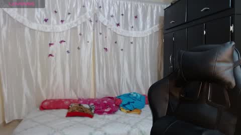 Mary online show from 26, 2, 2025