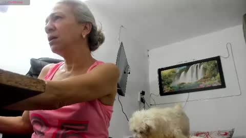 Snapshot of giorgia_xue55 chatting on 23, 7, 2026 Mary online show from 23, 7, 2026