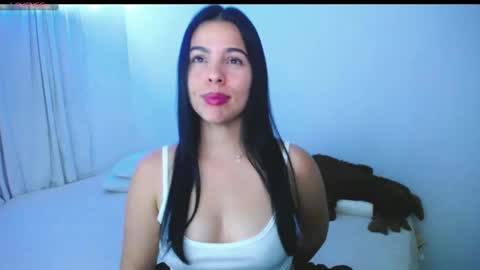 Snapshot of giorivera199 chatting on 7, 3, 2025 GIO RIVERA online show from 7, 3, 2025