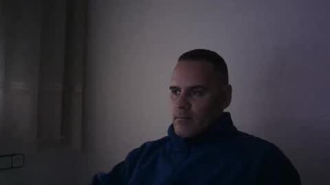 Snapshot of gioshadow chatting on 19, 1, 2025 gioshadow online show from 19, 1, 2025