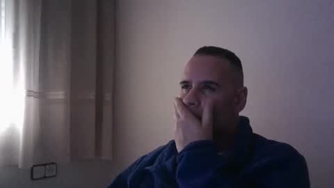 Snapshot of gioshadow chatting on 9, 3, 2025 gioshadow online show from 9, 3, 2025