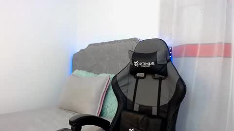  Giovanna  online show from 18, 2, 2025