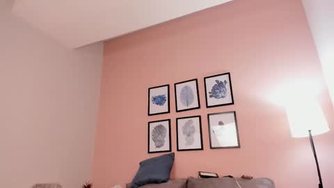 Giovanna  online show from 24, 9, 2025