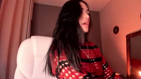 Snapshot of giovanna_oliveira chatting on 8, 2, 2026 Giovanna online show from 8, 2, 2026