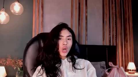 Snapshot of giovanna_oliveira chatting on 26, 2, 2026 Giovanna online show from 26, 2, 2026