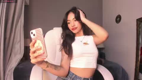 Snapshot of giovanna_oliveira chatting on 25, 7, 2026 Giovanna online show from 25, 7, 2026