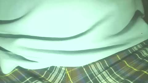 Snapshot of giovannyca chatting on 25, 10, 2025 GuidoGiovan online show from 25, 10, 2025