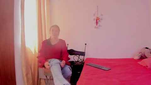 Girasol Walton online show from 7, 2, 2025