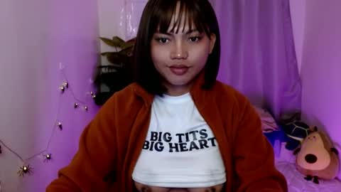 YOUR GIRL AXIE online show from 26, 1, 2025