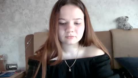 girl_cute07 online show from 4, 5, 2026