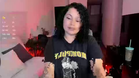 girl_inline online show from 25, 9, 2025