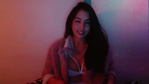 Snapshot of girl_marvel1 chatting on 10, 7, 2026 Alejandra online show from 10, 7, 2026