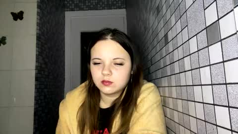 Snapshot of girl_shy07 chatting on 13, 12, 2025 girl_shy07 online show from 13, 12, 2025