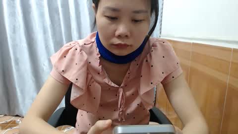 Snapshot of girlbaee chatting on 27, 10, 2025 Babe online show from 27, 10, 2025