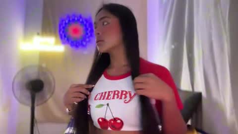 Snapshot of girlcock_dominantfucker chatting on 23, 11, 2025 queen ronna online show from 23, 11, 2025