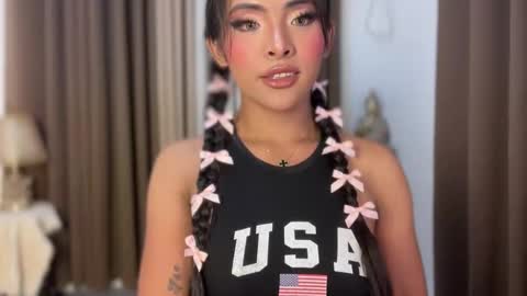 queen ronna online show from 9, 3, 2026