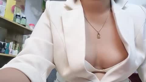 girlhanoi online show from 16, 12, 2025