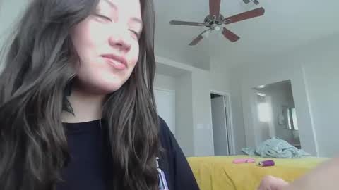 Snapshot of girlnextdoor702 chatting on 6, 1, 2025 Jasmine online show from 6, 1, 2025