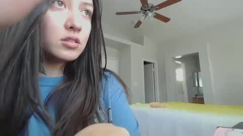 Snapshot of girlnextdoor702 chatting on 7, 2, 2025 Jasmine online show from 7, 2, 2025