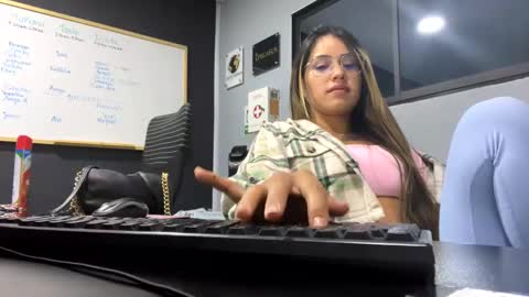 girlpinkxx online show from 15, 1, 2025