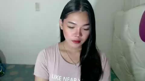 Snapshot of girlsweet_preciousxoxo chatting on 4, 11, 2025 Precious online show from 4, 11, 2025