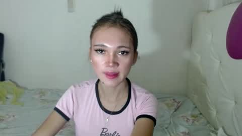 Snapshot of girlthatyouwantxx chatting on 14, 12, 2025 Divine online show from 14, 12, 2025