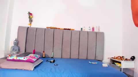 giselle_james online show from 2, 3, 2026