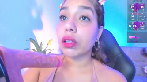 Snapshot of giselle_upp chatting on 1, 2, 2026 Giselle online show from 1, 2, 2026