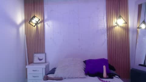 giselslut online show from 14, 6, 2026